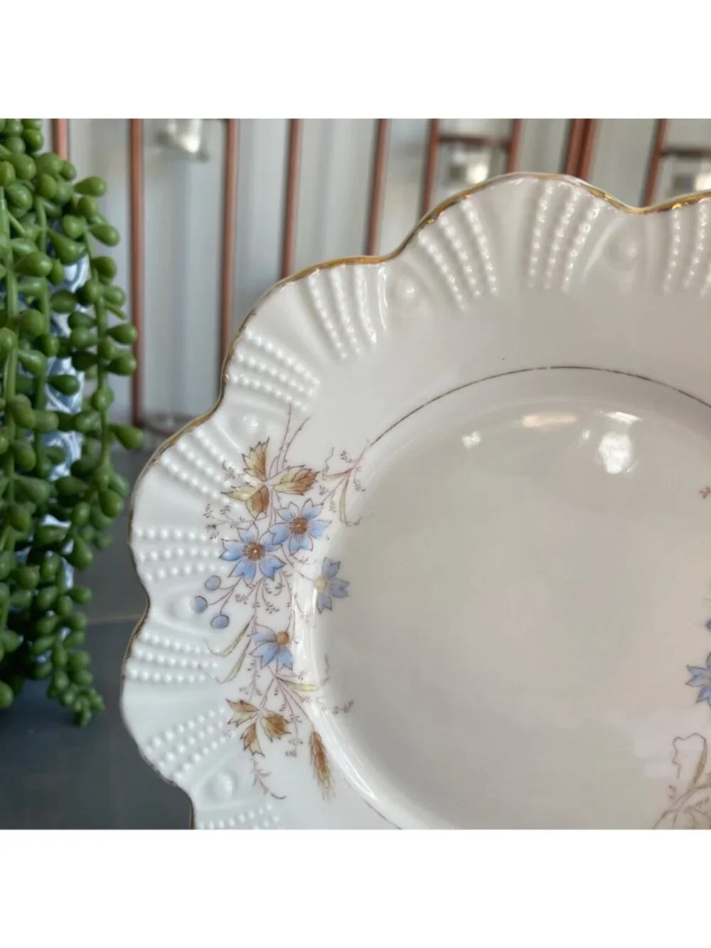 N/A vintage decorative